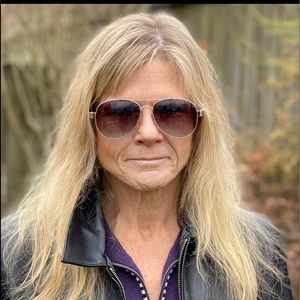 Meet your Posher, Susan